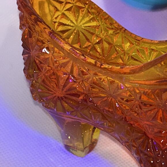 Fenton Daisy and Button Amberina Glass Slipper Shoe W/ Cat Glows Vintage - Picture 14 of 14